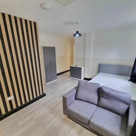 St Street Apts Apartment